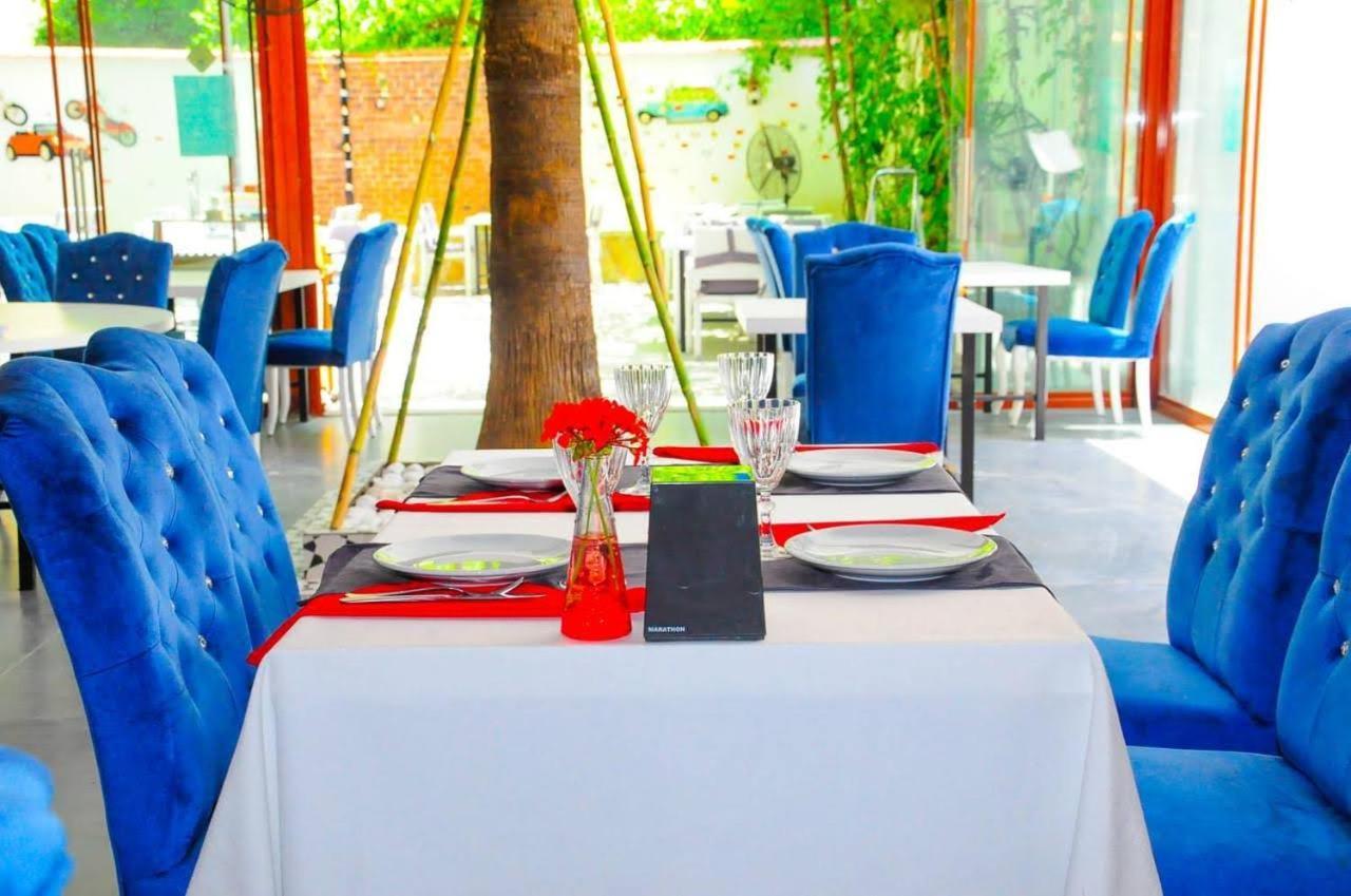 Kemer Port Hotel Екстериор снимка